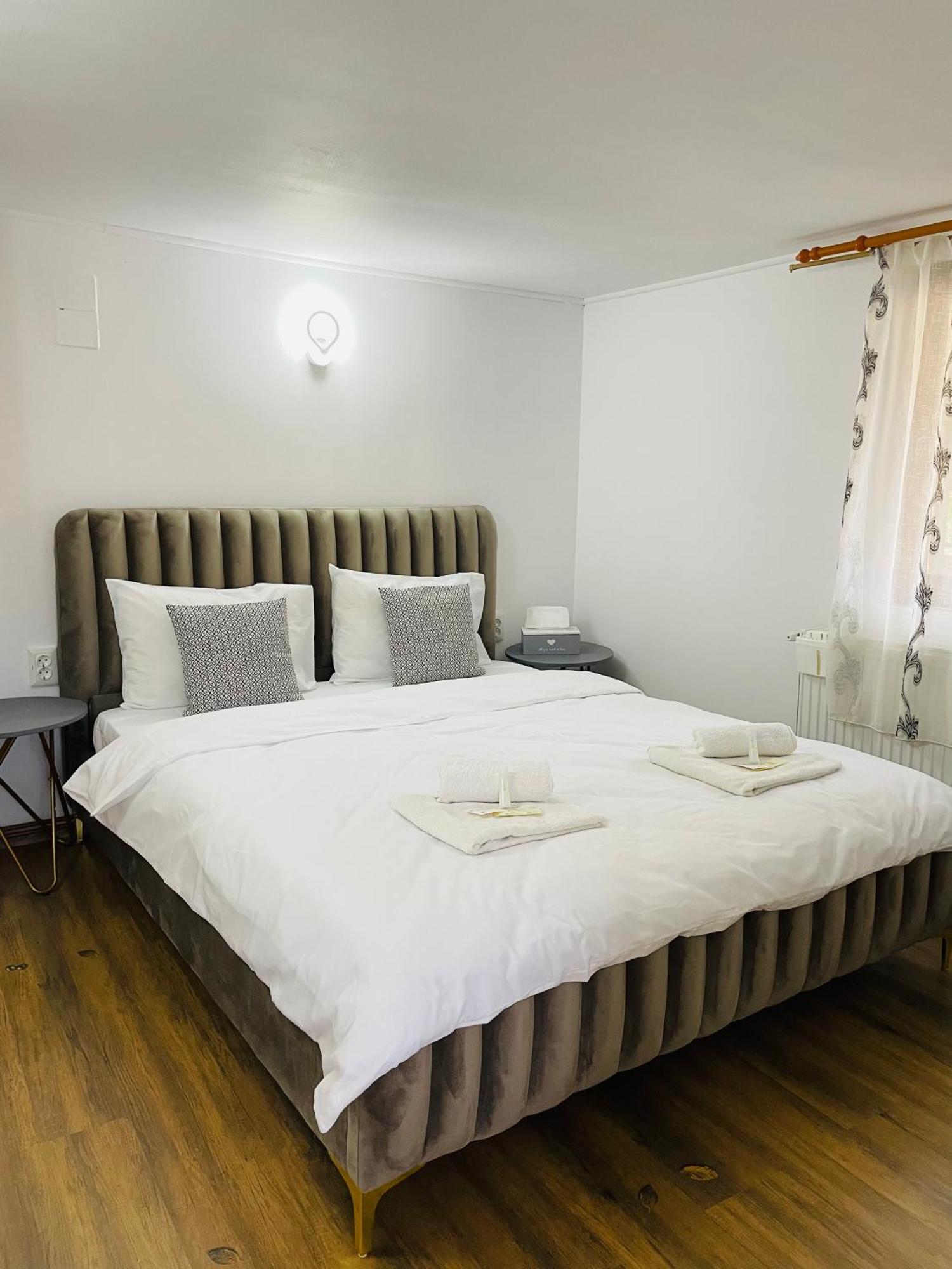 Casamaria Hotel สลานิก-มอลโดวา ภายนอก รูปภาพ