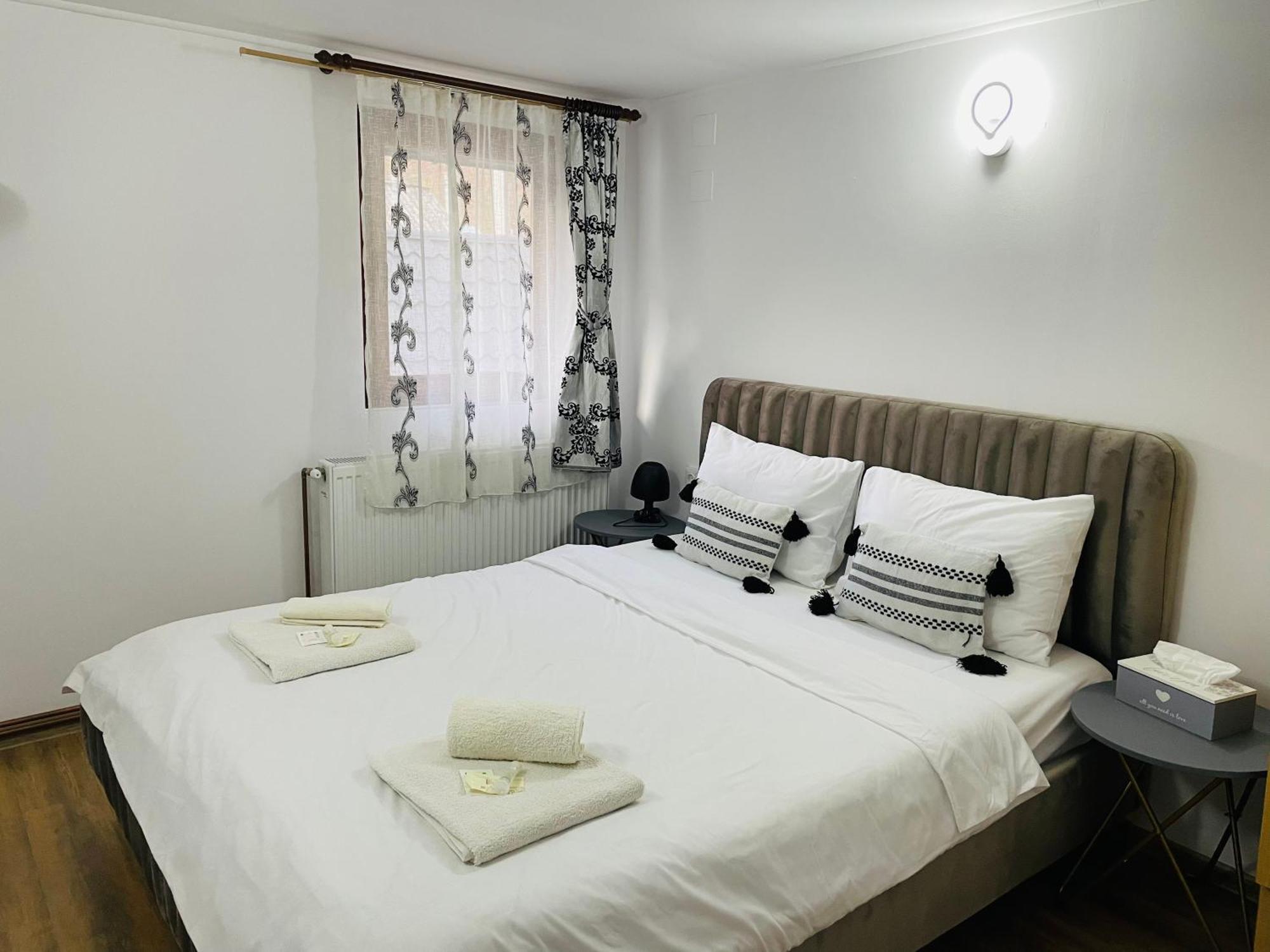 Casamaria Hotel สลานิก-มอลโดวา ภายนอก รูปภาพ