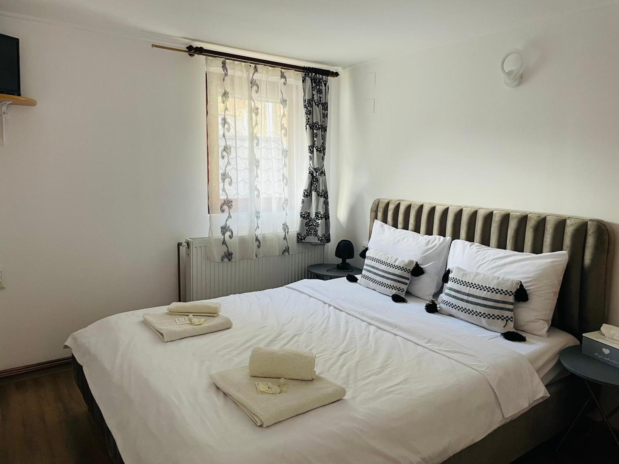 Casamaria Hotel สลานิก-มอลโดวา ภายนอก รูปภาพ